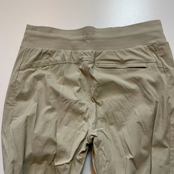 Athleta Pant Trouser Trekkie North Jogger Tan Neutral Hiking Climbing Abrasion - Picture 7 of 13